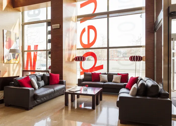 Ilunion 4 Hotel 4*