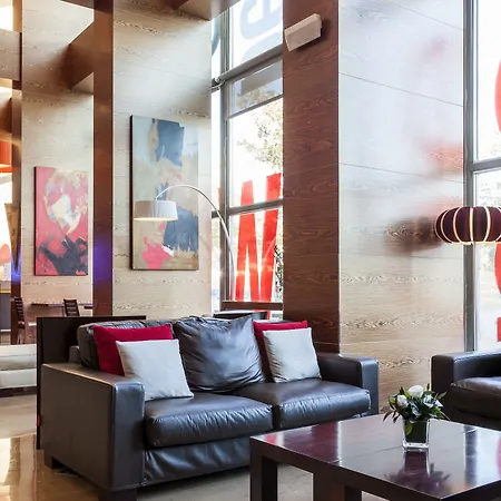 Ilunion 4 Hotel