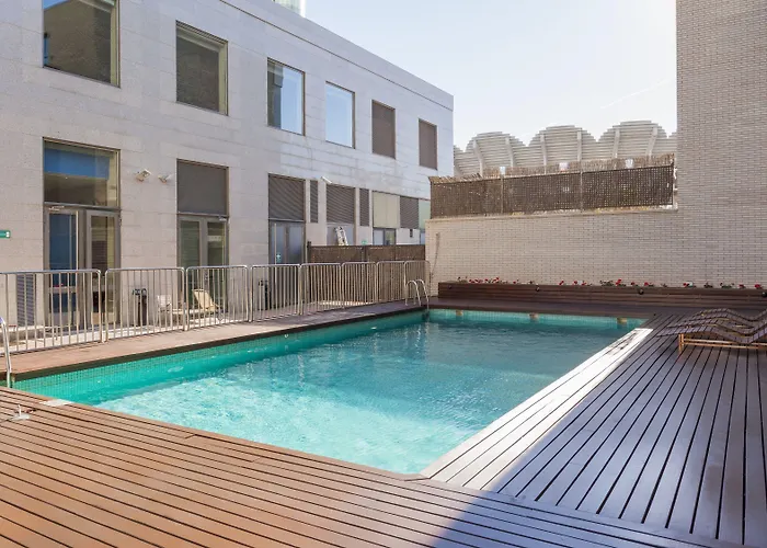 Отель Ilunion 4