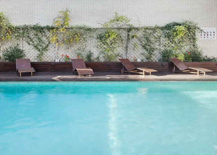 Ilunion 4 Отель 4*