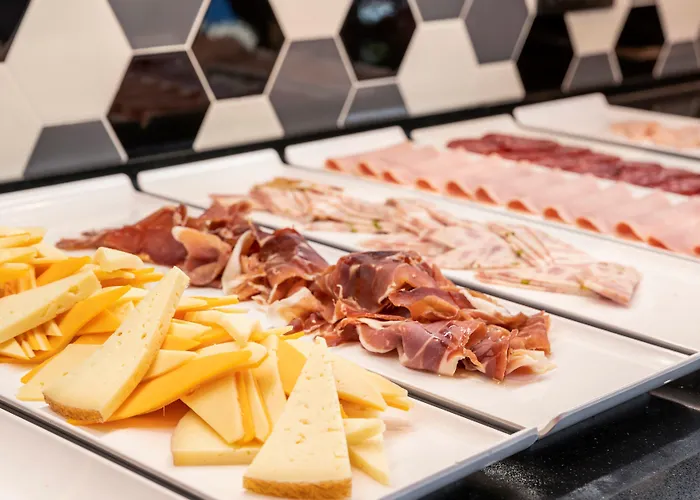 Ilunion 4 Отель 4*