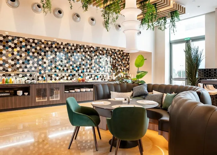 Ilunion 4 Отель Валенсия